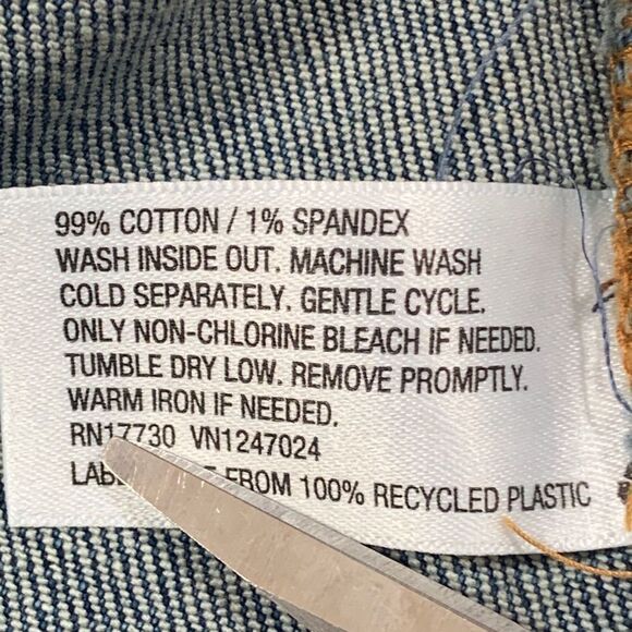 Wild Fable Mini Stretch Denim Raw Edge Hem Distressed Whiskering Detail - Picture 11 of 11